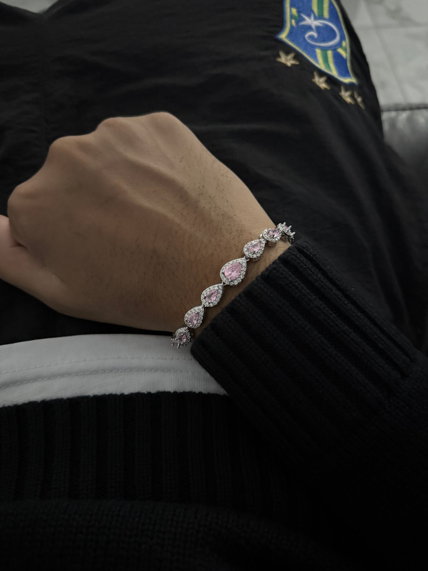 TEARDROP BRACELET